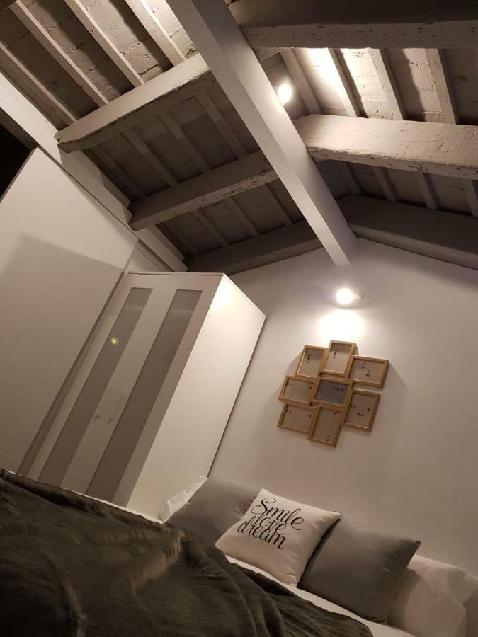 Florista Bonito Alojamiento Bien Comunicado Hotel Valencia Buitenkant foto