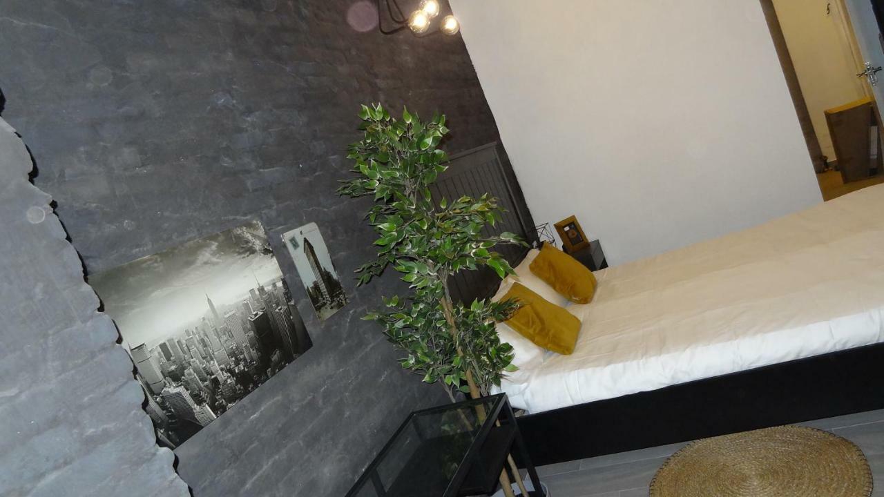 Florista Bonito Alojamiento Bien Comunicado Hotel Valencia Buitenkant foto